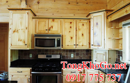 gỗ thông (pine) làm nội thất nhà bếp