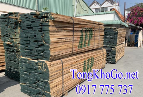 giá kiện gỗ sồi trắng nhập khẩu