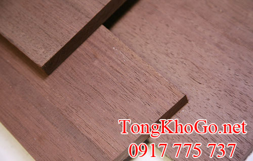 gỗ óc chó (gỗ walnut) nhập khẩu nguyên kiện